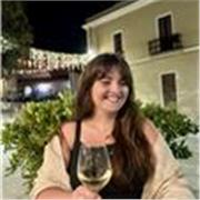 Laureanda in Sociology and Social Research, disponibile per ripetizioni di Scienze Umane, Italiano e lingua Inglese