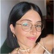 Studentessa di scienze della comunicazione, diplomata al liceo scietifico offre lezioni a ragazzi e ragazze