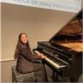Profesora de iniciación a la música. profesora de piano y de lenguaje, todo tipo de edades, experiencia con niños