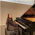 Profesora de iniciación a la música. profesora de piano y de lenguaje, todo tipo de edades, experiencia con niños