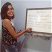 Sou formada em Pedagogia, com experiência prática desde a Educação Infantil até o Ensino Fundamental I