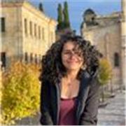 Abogada, cursando Máster en estudios internacionales de género.