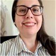 Adoro ouvir e falar com pessoas, trazendo sentido e propósito ao que querem aprender,ajudando a melhorar a qualidade de vida delas