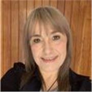 Maestra de Química a nivel secundaria y preparatoria