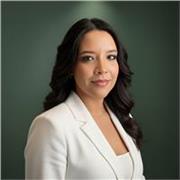 Me encantaría compartir mis conocimientos con personas de todas las edades. 