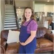 Beginner private violin teacher, who loves to help students come out of their musical shell