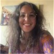 ¿Cansado de aprender español y no saber hablar? Yo te ofrezco clases de conversación online en español. Clases amenas y prácticas que te harán disfrutar de la lengua conociendo su cultura y su arte. Podrás ser capaz de mantener una conversación en diferen