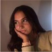 Chica responsable de 16 años ofrece cuidado de niños y apoyo escolar en Granada. Hablo árabe y francés, con muchas ganas.