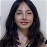 Étudiante bilingue passionnée propose des cours d'anglais dynamiques et personnalisés pour tous niveaux