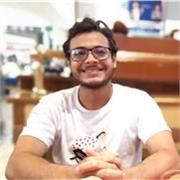 Profesor de programación para niños y adultos de todas las edades. 