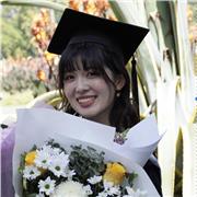 Maths and Physics tutor with 1 year experience offering private online lessons, including teaching topics and helping homework.