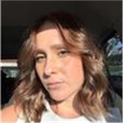 Diplomata in Liceo Linguistico.  Offro lezioni private di lingua: Inglese e Spagnolo e lezioni di Italiano e Storia 
