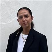 Laureata in Biologia molecolare ed applicata impartisce ripetizioni di scienze e biologia a ragazzi di elementari, medie e liceo