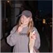 Étudiante franco-australienne bilingue en anglais, à la recherche d’une expérience de bénévolat.