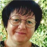 DAZ und DAF - Durch individuell konzipierten Unterricht zu Fortschritt und Erfolg. 
Ich bin Deutsch Muttersprachlerin und bringe Erfahrung und Kompetenz mit, von der SchülerInnen aller Niveaustufen profitieren