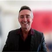 Friendly, experienced University Academic and ESL English teacher
