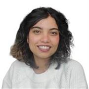 Experienced English instructor specializing in communication, fluency, and exam preparation.