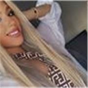 Ambiciosa, con actitud, positiva, simpática, paciente y extrovertida  