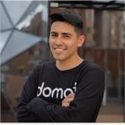 Ingeniero en mecatrónica y docente, con más de 6 años de experiencia en docencia bilingüe de distintas áreas de la ingeniería.