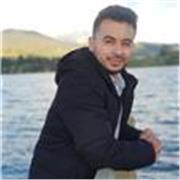 Profesional en Comercio Internacional, dicta módulos de aprendizaje y superación en diferentes áreas académicas como marketing y finanzas, introducción a la economía, guía en importación y exportación, community manager, técnicas de negociación y PNL