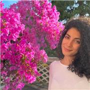 Laureata Magistrale in Biologia Sperimentale e Applicata impartisce lezioni di Biologia a studenti liceali e/o universitari