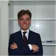 Laureto in Giurisprudenza offre ripetizioni in materie giuridiche a studenti di scuola secondaria e universitari