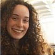 Laureata in insegnamento dell'Italiano a stranieri offre lezioni private di lingua e letteratura italiana, storia e geografia