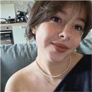 Se hai bisogno di aiuto per i compiti o lezioni di spagnolo, ti aspetto! :)