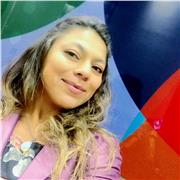 Profesora de italiano niños , adultos jovenes