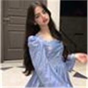 Hire tutor at low prices. Starting from 4£ per hours