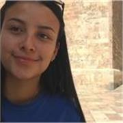 Profesora de inglés nivel intermedio avanzado para refuerzo de actividades y clases de repaso para todas las edades 