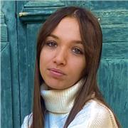 professeur particulier donne des cours de soutien scolaire