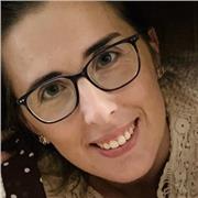 Graduada en Educación Primaria e Infantil, desde una educación inclusiva y una comunicación afectiva ofrezco clases online