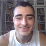 Alumno de cuarto de medicina con amplio conocimiento en las materias impartidas en bachiller. Las ciencias son mi especialidad.