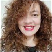 ✨ Learn English… differently ✨ ¿Te gustaría aprender inglés sin miedo, con juego, historias y sentido?