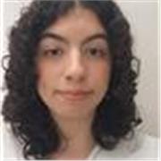 Maestra de la materia de inglés para impartir clases didacticas que faciliten el aprendizaje