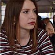 Laureata magistrale offre lezioni di inglese per tutti livelli e aziende
