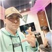 Profesor con experiencia en producción musical mezcla y mastering