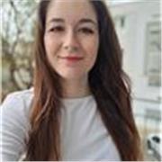 Qualified native Spanish and Valencian teacher offers online classes from A1 to C2