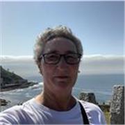 Profesora de Educación Primaria y Orientadora escolar con 25 años de experiencia docente. Con conocimientos de Competencia Digital