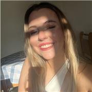 Graduada en química. Clases particulares matemáticas y química a nivel de instituto