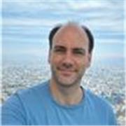 Profesor General Básica con larga trayectoria escolar