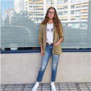 Profesora de apoyo escolar. Estudios de inglés con nivel C1