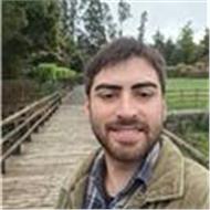Tomás