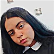 Maestra de literatura con experiencia en escritura creativa, poesía y filosofía, Egresada de la Licenciatura en Escritura Creativa