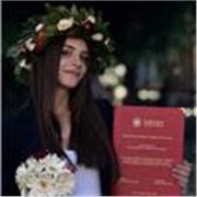 Sono una ragazza neolaureata in Scienze Politiche e relazioni internazionali con esperienza che potrebbe aiutarti! 