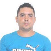 Profesor de economía apto para todas las edades y materias 