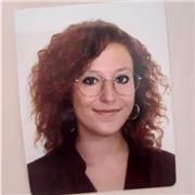 Docente di materie umanistiche offre ripetizioni e aiuto per i compiti