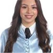 Graduada de Historia y cursando un máster online de profesorado de educación secundaria.