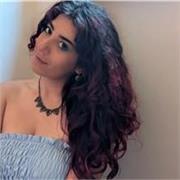 Ciao! Sono Giulia, sono laureata in Giurisprudenza,attualmente praticante avvocata, con certificazione di 24 CFU per l'insegnameto